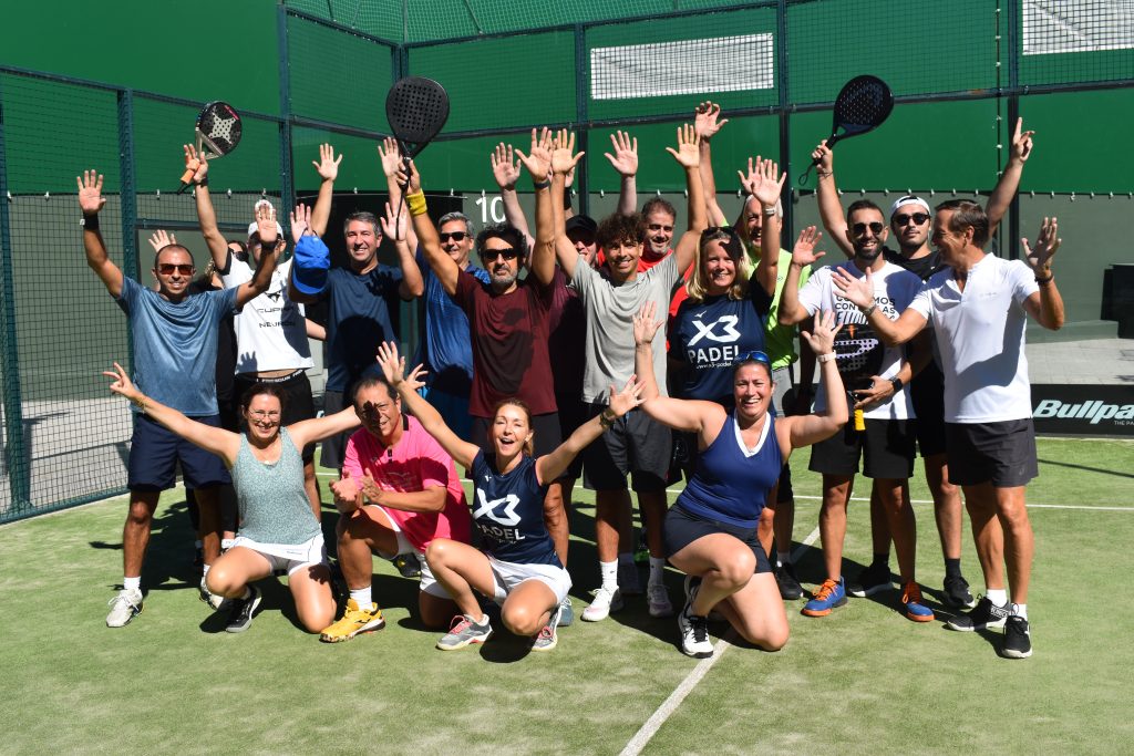 Le padel outil pour le team building